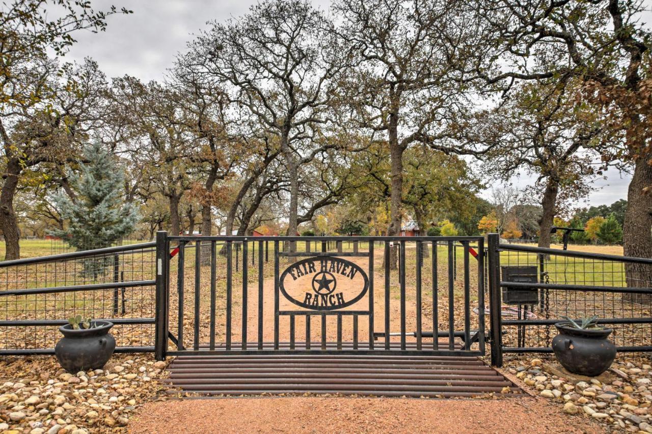 Ark Bunkhouse Fredericksburg Hideaway With Hot Tub别墅 外观 照片