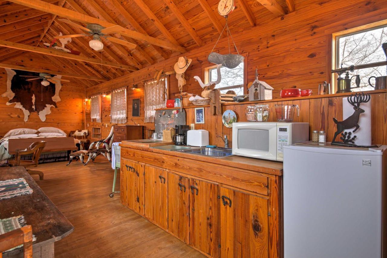 Ark Bunkhouse Fredericksburg Hideaway With Hot Tub别墅 外观 照片