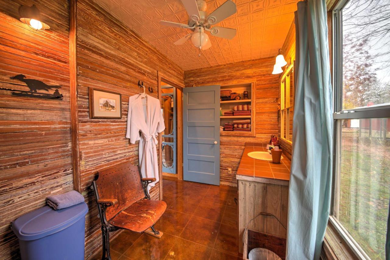 Ark Bunkhouse Fredericksburg Hideaway With Hot Tub别墅 外观 照片