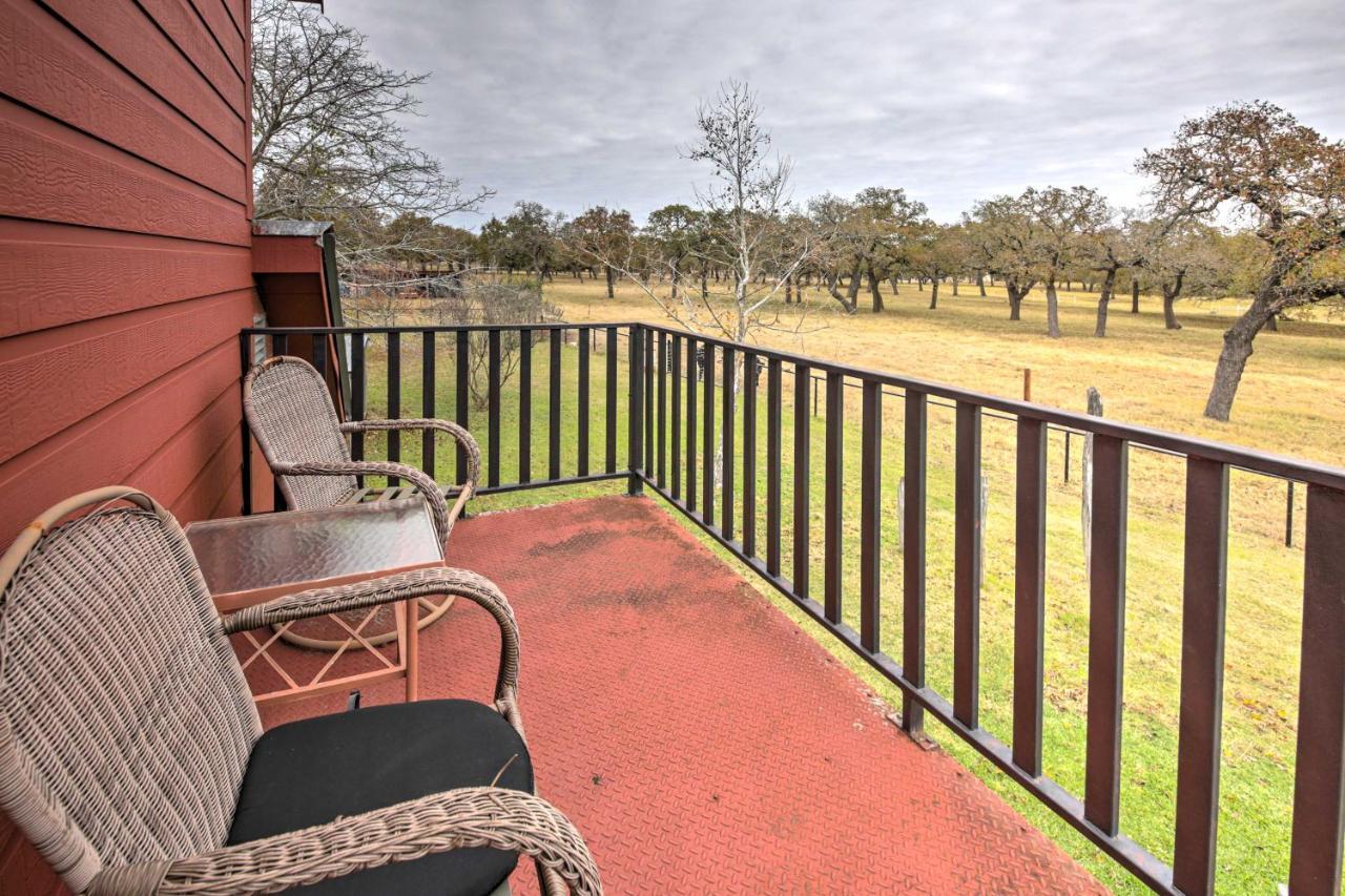 Ark Bunkhouse Fredericksburg Hideaway With Hot Tub别墅 外观 照片