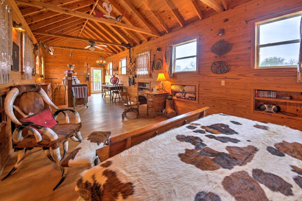 Ark Bunkhouse Fredericksburg Hideaway With Hot Tub别墅 外观 照片