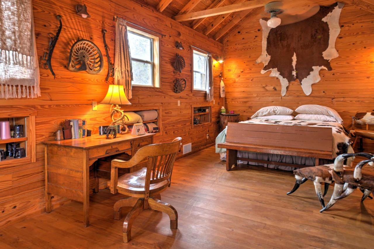 Ark Bunkhouse Fredericksburg Hideaway With Hot Tub别墅 外观 照片